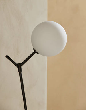 Atom Table Lamp