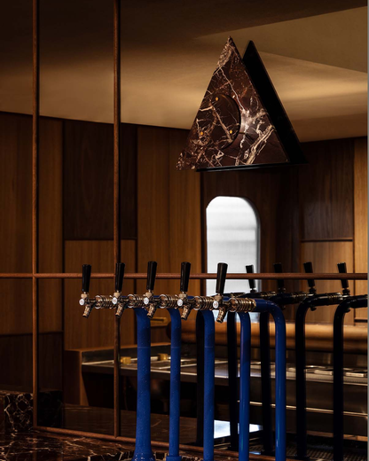 Bermuda Wall Light