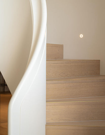 Orbit Step Light