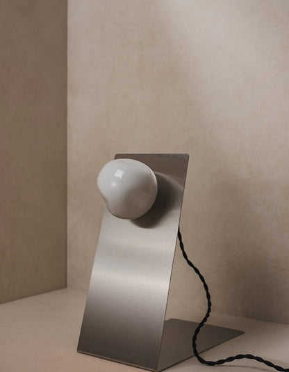 Lean Table Lamp