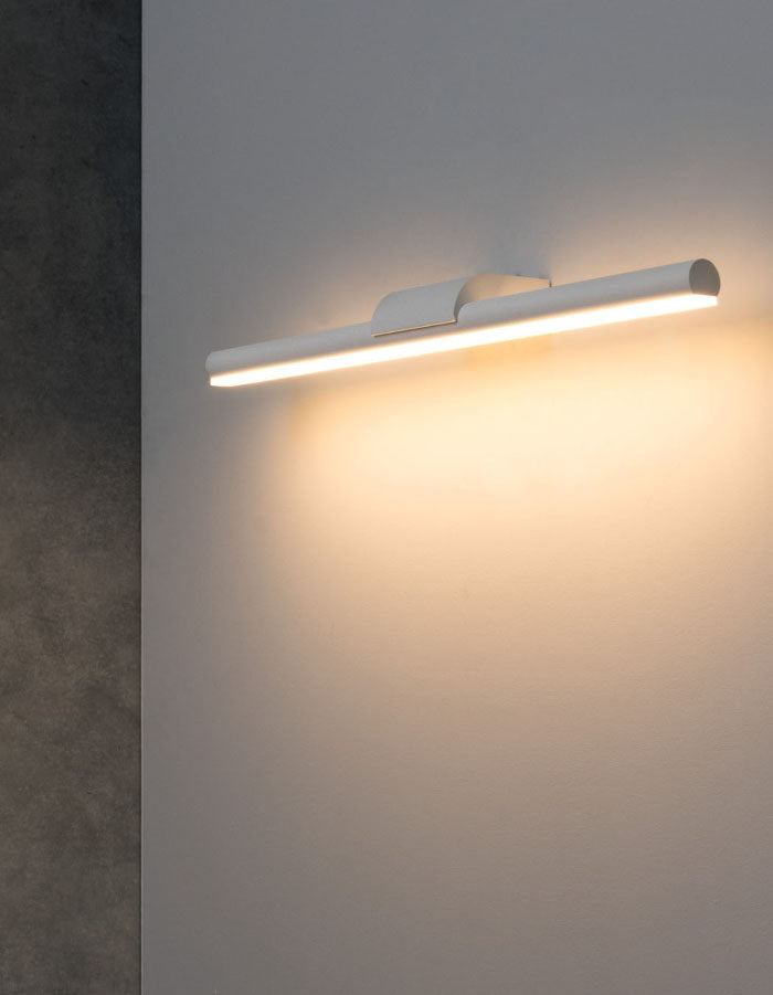 Echo Wall Light
